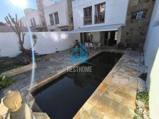 Chalet en venta en Zona Urbanizaciones en Alzira