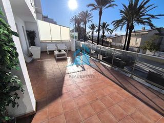 Chalet en venta en Zona Urbanizaciones en Alzira