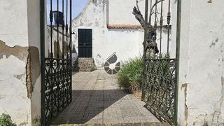 Chalet en venta en Coria del Río