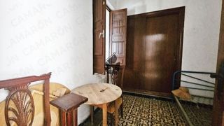 Chalet en venta en Coria del Río