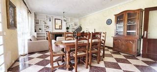 Chalet en venta en Palomares del Río