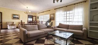 Chalet en venta en Palomares del Río