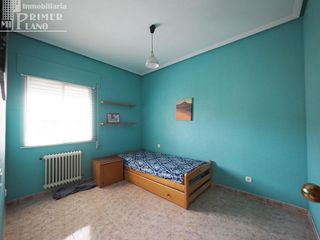 Casa adosada en venta en Tomelloso