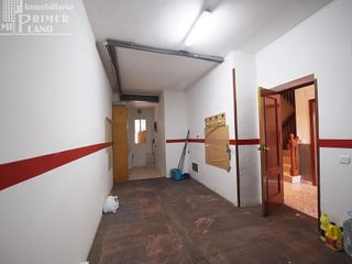 Casa adosada en venta en Tomelloso