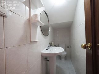 Casa adosada en venta en Tomelloso