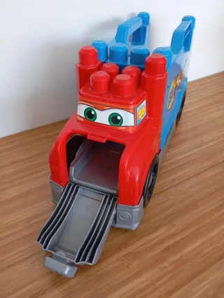 Camión Mega Bloks Rojo y Azul