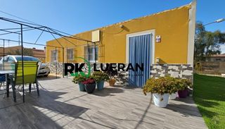 Chalet en venta en Rebolledo en Alicante