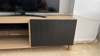 Mueble TV BESTA IKEA Madera y Negro