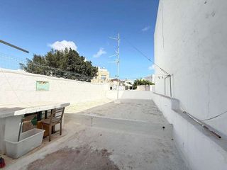 Casa adosada en venta en Centro - La Vega Alta en Arrecife