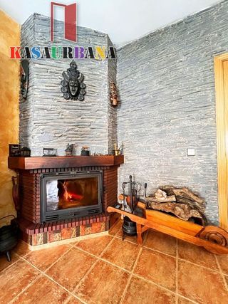 Casa pareada en venta en Las Lomas en Seseña