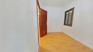 Piso en venta en La Prosperitat en Barcelona