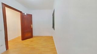 Piso en venta en La Prosperitat en Barcelona