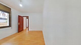 Piso en venta en La Prosperitat en Barcelona