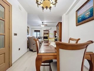 Casa pareada en venta en Puente Genil