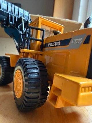 Excavadora Volvo L330E Coleccionismo