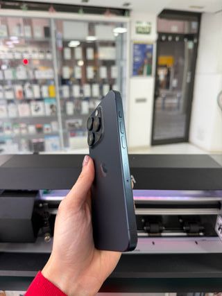 IPHONE 15 PRO 256GB SEMI NUEVO
