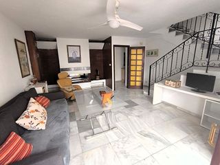 Casa adosada en venta en Centro Urbano en Estepona