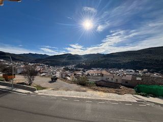 Casa adosada en venta en Beas de Segura