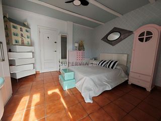 Chalet en venta en Corbera de Llobregat