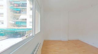 Piso en venta en Porta en Barcelona