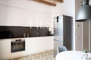 Piso en venta en El Raval en Barcelona