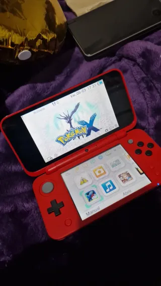 ✨Nintendo New 2DS XL Poké Ball Edition✨