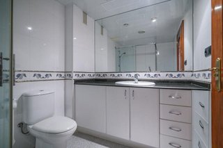 Piso en venta en Centre en Hospitalet de Llobregat, L´