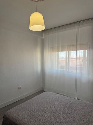 Piso en venta en Parque Victoria Eugenia en Málaga