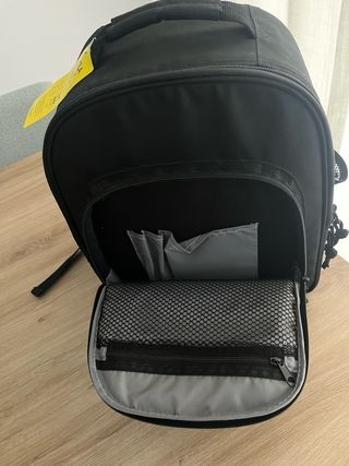 Mochila Fotografía Nikon Negra y Amarilla