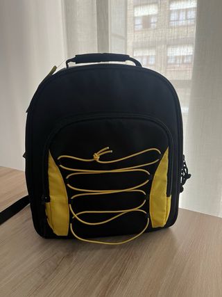 Mochila Fotografía Nikon Negra y Amarilla