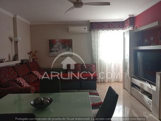 Piso en venta en La Paz en Alcalá de Guadaira