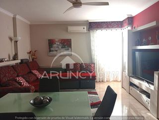 Piso en venta en La Paz en Alcalá de Guadaira