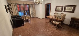 Piso en venta en Linares