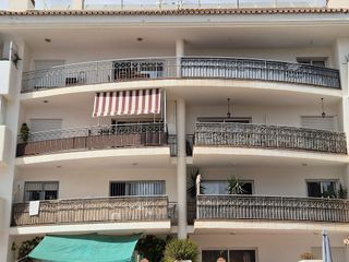 Piso en venta en Los Pacos en Fuengirola