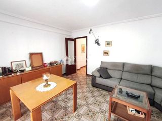 Piso en venta en Campoamor en Alicante