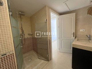 Piso en venta en Torrequebrada en Benalmádena