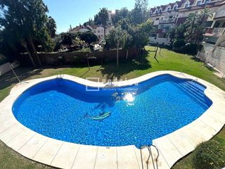 Piso en venta en Torrequebrada en Benalmádena