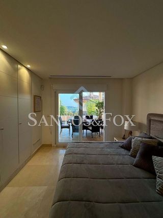 Piso en venta en Los Naranjos - Las Brisas en Marbella