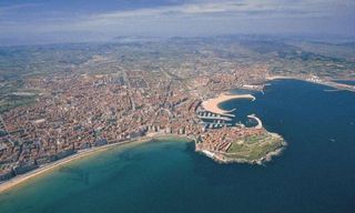 Piso en venta en Centro en Gijón