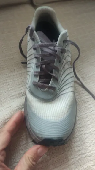 Zapatillas Trail Nnormal Tomir Talla 42 2/3