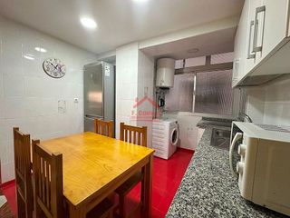 Piso en venta en Parque Victoria Eugenia en Málaga