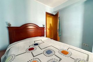 Piso en venta en Parque Victoria Eugenia en Málaga