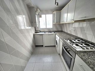 Piso en venta en Benetússer