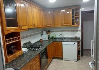 Piso en venta en Los Ángeles en Alicante