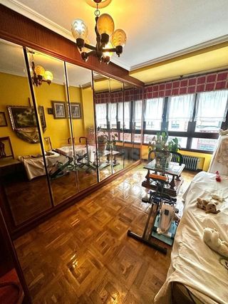 Piso en venta en Centro en Gijón