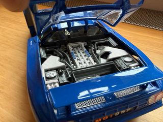Bugatti EB110 Modelo Coleccionista 1/18