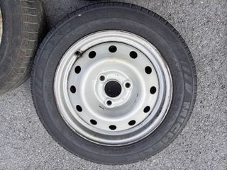 3 Ruedas Citroen AX 145/70 R 13