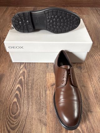 Zapatos Geox Ultra Confort de cuero sin estrenar