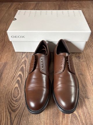 Zapatos Geox Ultra Confort de cuero sin estrenar