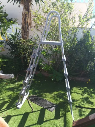 Vendo piscina elevada de acero, tamaño 5x3